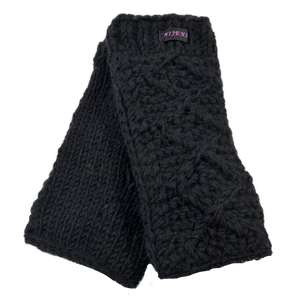 Pulswärmer, Armstulpen aus Schurwolle Schwarz Strickmuster Raute, mit Daumen und gefüttert mit Fleece.