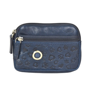 Kleine Beuteltasche aus Leder, Navy Blau mit Pfoten und Herzprägungen. Sie besitzt ein Reißverschlussfach für Schlüssel, Kleingeld oder Leckerlis und ein kleines Reißverschlussfach mit Metallöse zur Entnahme von Hundekotbeuteln.