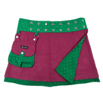 Wenderock aus Cord, Pink/Grün mit abnehmbarer Tasche. Umfang ist mit einer doppelten Druckknopfleiste am Rockbund einstellbar