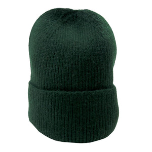 Mütze in Rippenstrick Tannengrün mit einem breiten Umschlag.