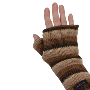 Armstulpen, Pulswärmer aus Schurwolle, gestreift in Braun, Baigetönen mit Daumen.