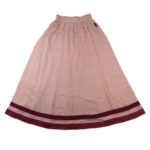 Sommerrock Maxi Rock mit Gummibund aus Rayon - Mit Waben-, Blumenmuster in Rosa Farbtönen und zwei Schmuckborten am Saum.