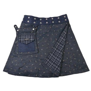 Wendbarer Woll-Wickelrock in Blau