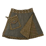 Eleganter Woll-Wickelrock mit feinem Muster in Olivgrün