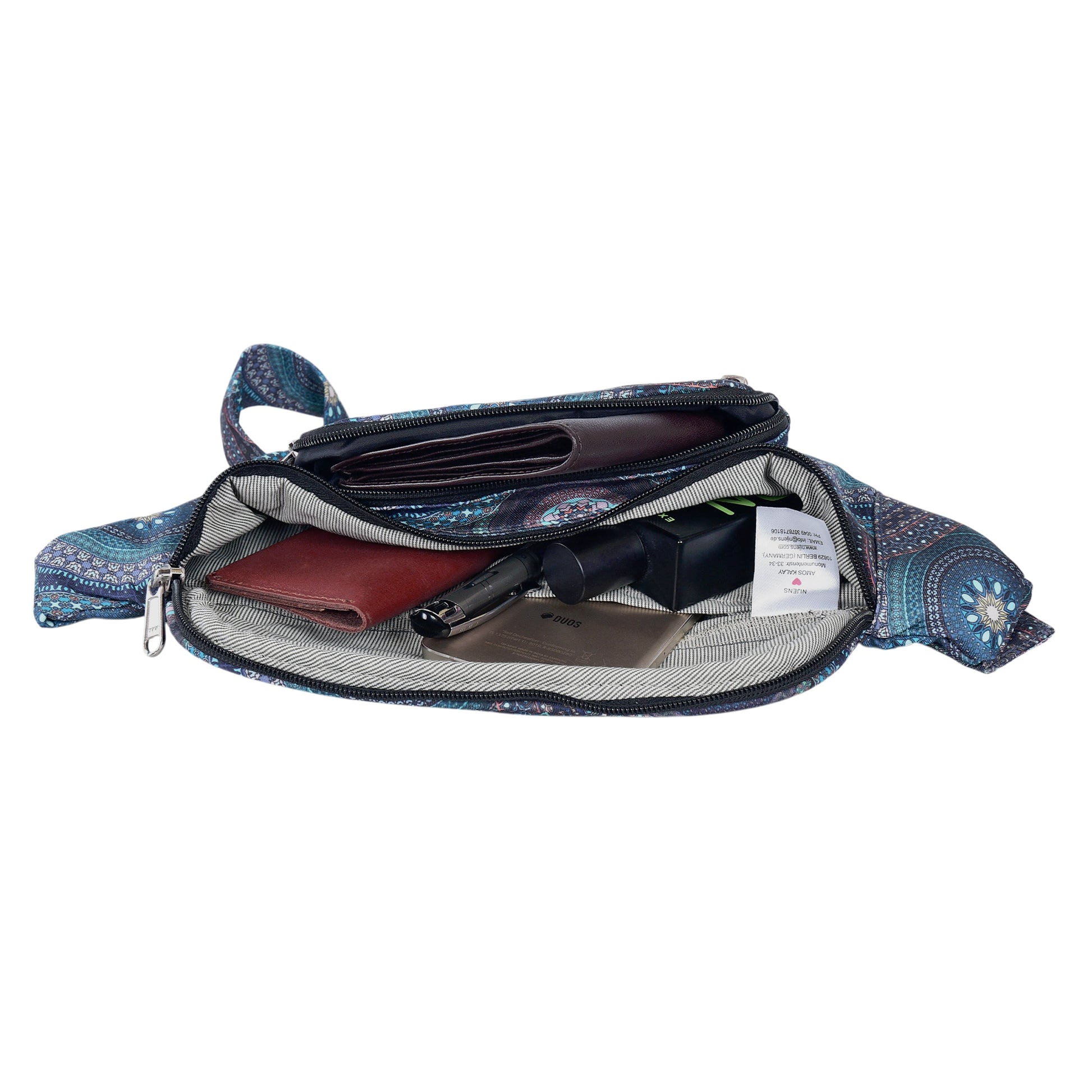 Innenansicht der Bauchtasche aus wasserabweisendem Material mit Mandala-Design in Blau und Petrol