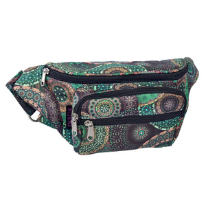 Wasserabweisende Crossbody Gassi-Tasche Torino mit Mandala-Muster in Grün-Braun – ideal für Spaziergänge mit Hund