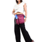 Stylische Gassi-Tasche in magenta mit Pfotendruck, als Hüfttasche getragen – mit integriertem Flaschenhalter und Fach für Kotbeutel - Brandenburg 53 Nijens Shop