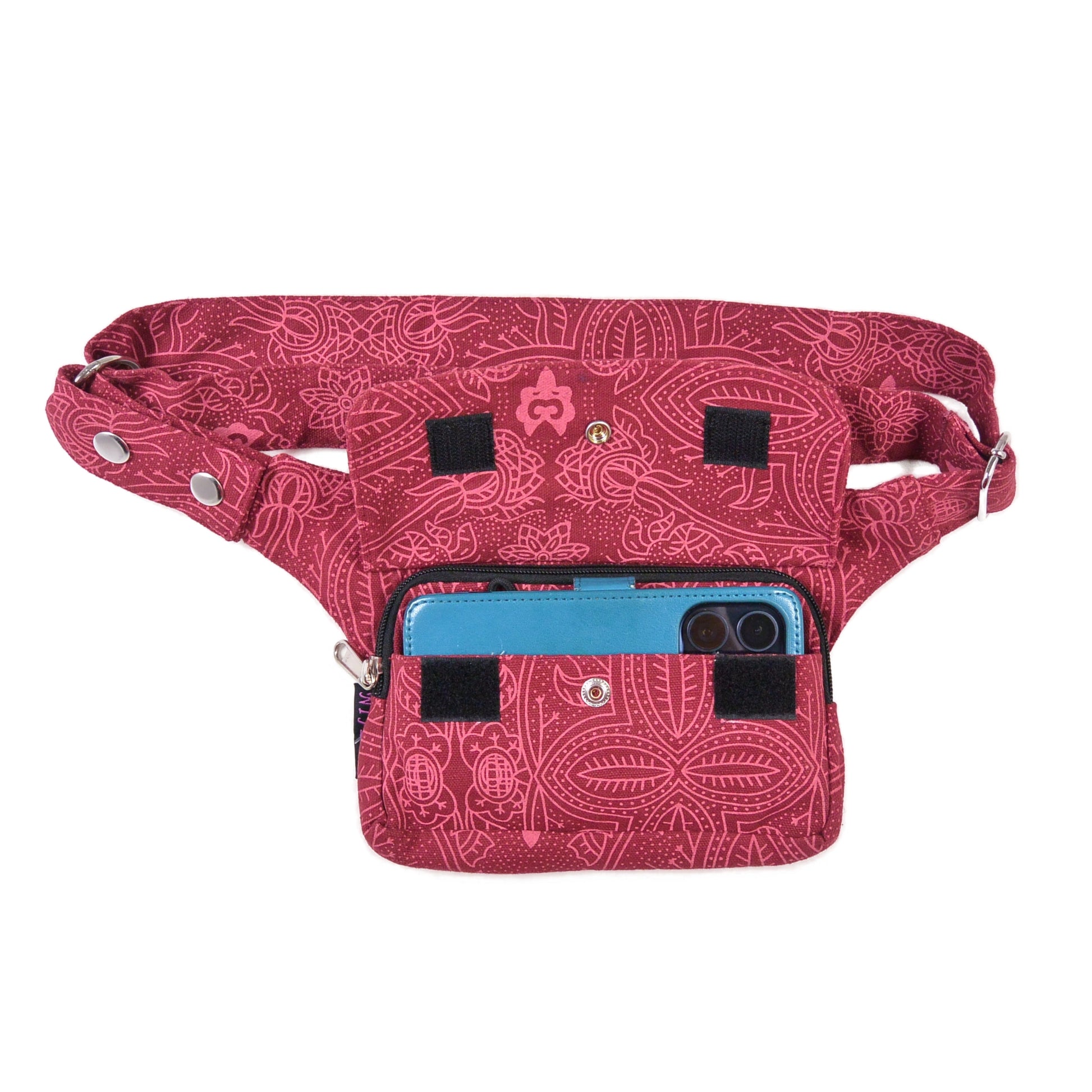 Rote Nijens Canvas Bauchtasche mit Ethno-Muster – geöffnet mit sichtbarem Smartphone im Frontfach