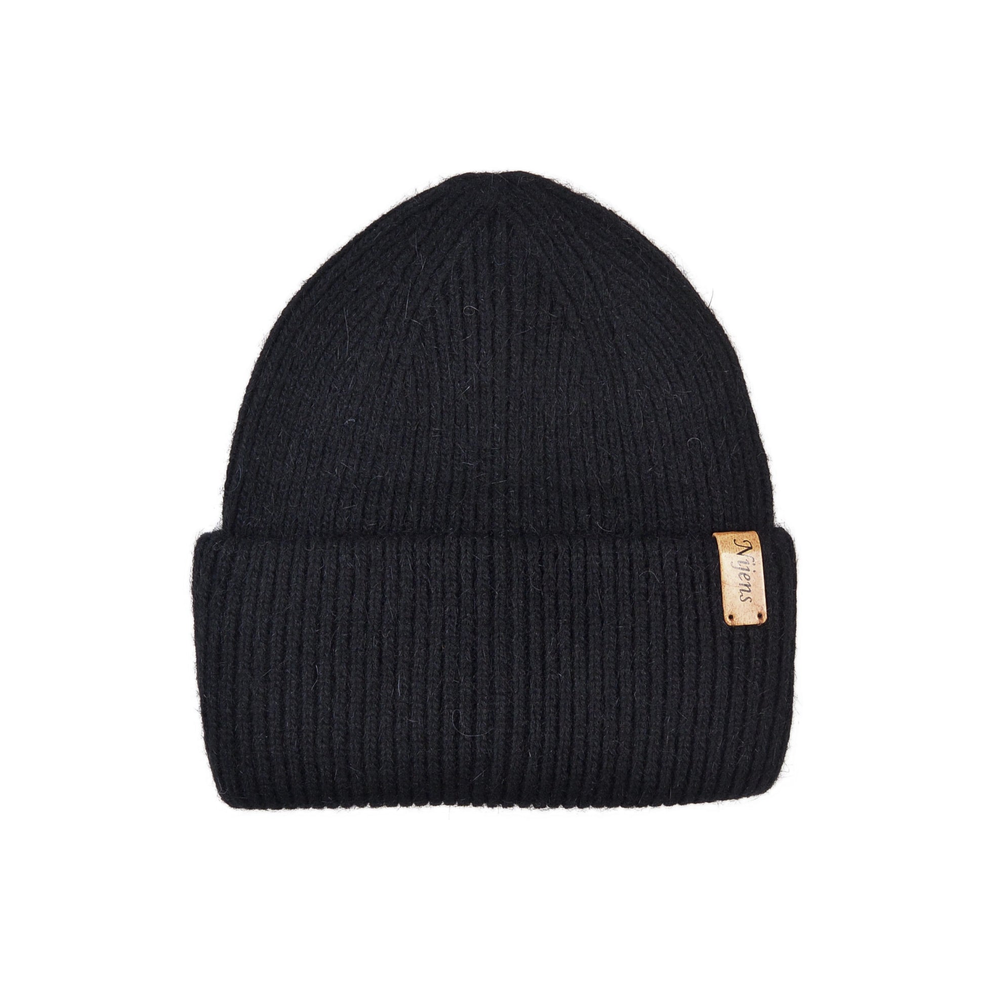 Vorderansicht der schwarzen Angora Beanie Marseille von Nijens 
