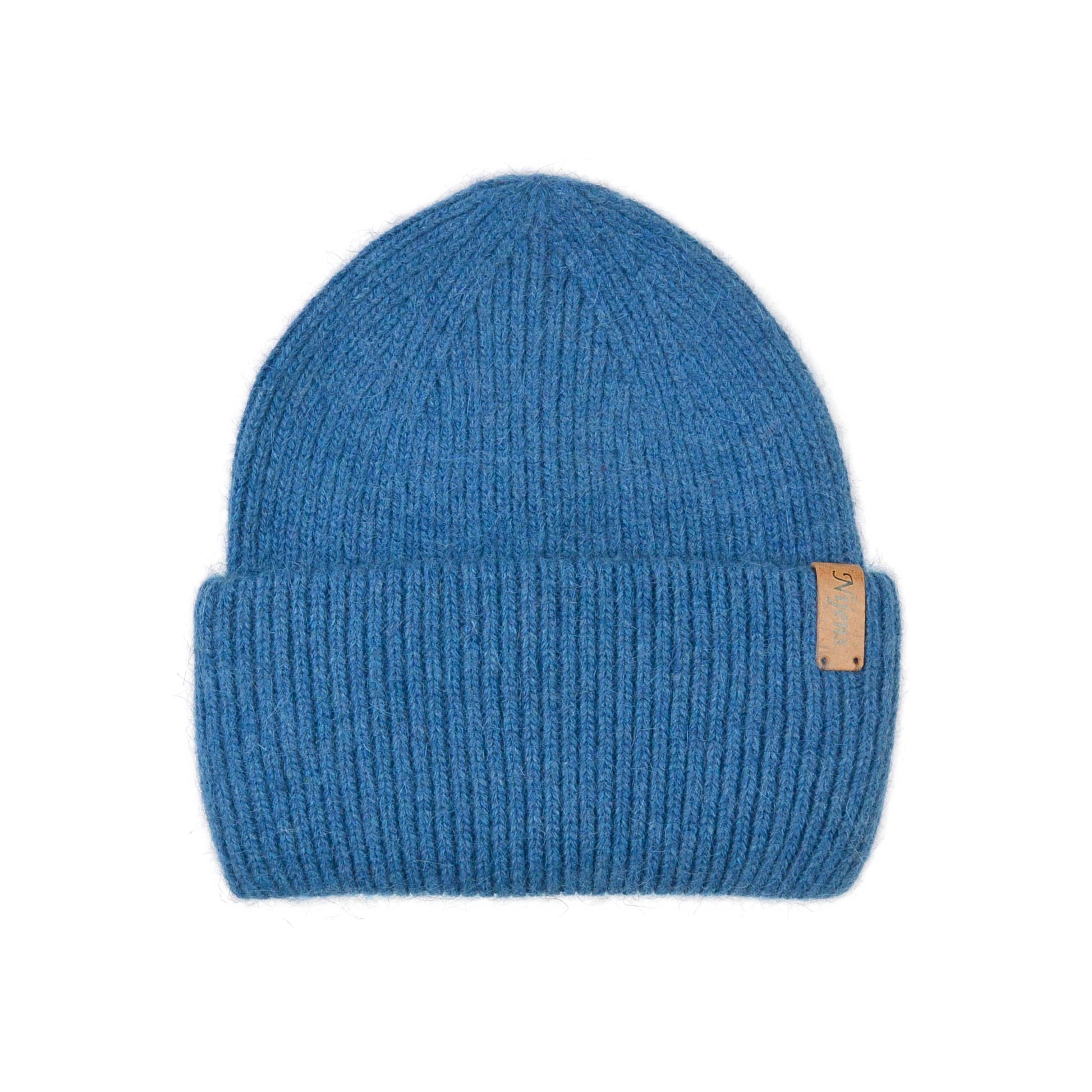 Vorderansicht der hellblauen Angora Beanie Marseille von Nijens 