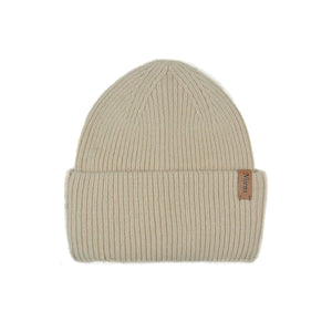 Vorderansicht der Angora Beanie in Beige von Nijens