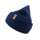 Seitliche Ansicht der dunkelblauen Angora Beanie Marseille von Nijens