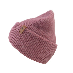 Seitenansicht der Angora Altrosa Beanie Marseille von Nijens
