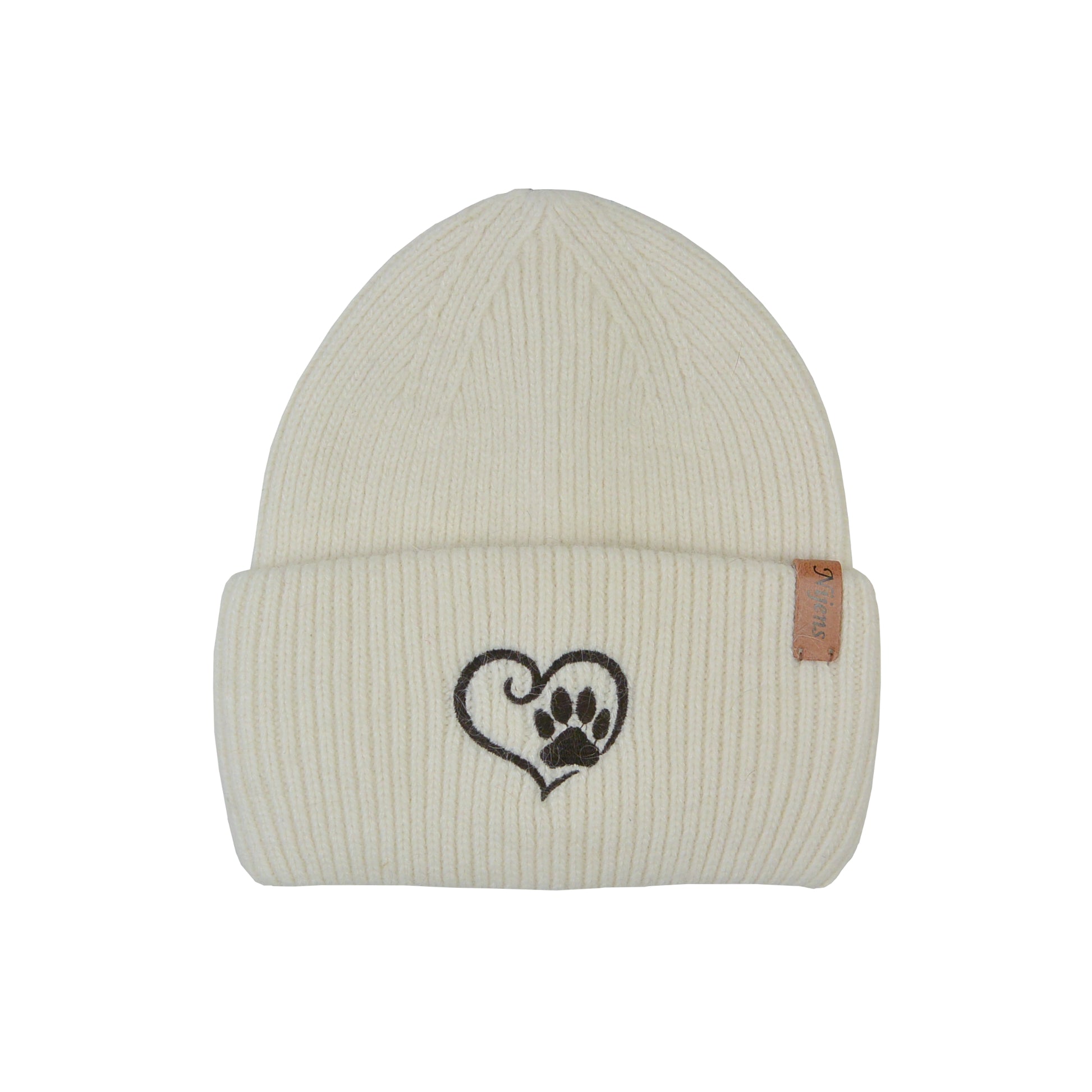 Vorderansicht der weißen Angora Beanie Marseille von Nijens mit Pfote-&-Herz-Stickerei