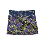 Sommerrock Baumwolle, Violett mit Blumenmuster und Tasche. Tragbar von zwei Seiten. Umfang ist einstellbar mit einer doppelten Druckknopfleiste.