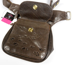 Nijens Gassi-Tasche Leder Nuss Braun mit Hundepfotenabdrücken 2