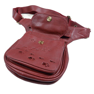 Nijens S-XXXL Gassi-Tasche Leder Bordeaux mit geprägten Pfotenabdrücken 2