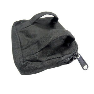 Nijens schwarze Beuteltasche mit Gürtelschlaufen