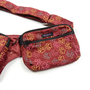 Nijens Kleine Beuteltasche mit Hundepfoten-Motiv in Rot-Orange